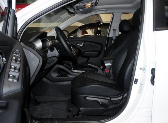 北京现代ix35 2013款 2.0L 自动四驱智能型GLS 国V 车厢座椅   前排空间
