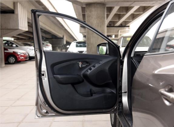 北京现代ix35 2015款 2.0L 自动两驱舒适型 国IV 车厢座椅   前门板