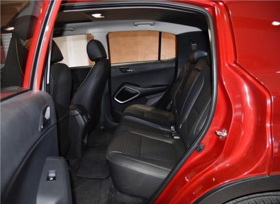 北京现代ix35 2018款 2.0L 自动两驱智勇·畅联版 车厢座椅   后排空间