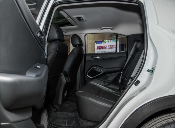 北京现代ix35 2018款 2.0L 自动两驱智勇·畅享版 车厢座椅   后排空间