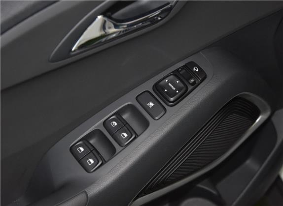 北京现代ix35 2019款 2.0L 自动两驱智勇·畅享版 国V 车厢座椅   门窗控制