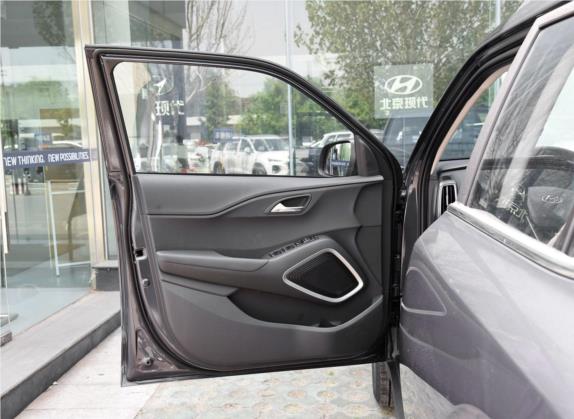 北京现代ix35 2019款 2.0L 自动四驱智勇·旗舰版 国V 车厢座椅   前门板