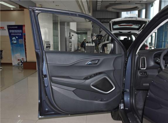 北京现代ix35 2019款 2.0L 自动两驱智勇·畅享版 国VI 车厢座椅   前门板