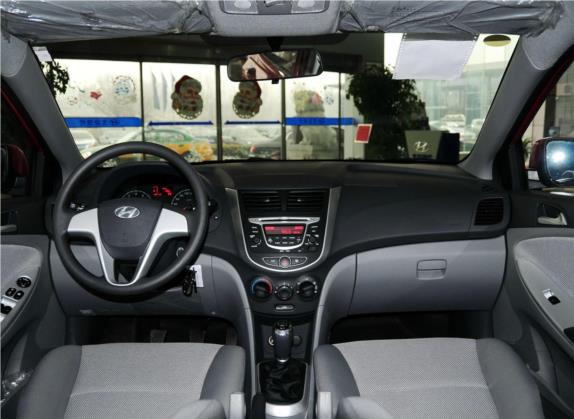 瑞纳 2010款 三厢 1.4L 手动舒适型GS 中控类   中控全图