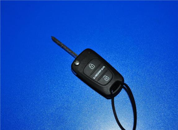 瑞纳 2010款 三厢 1.4L 自动时尚型GT 其他细节类   钥匙