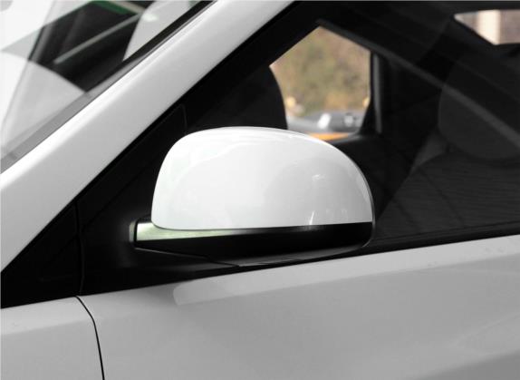 瑞纳 2014款 1.4L 自动时尚型GS 外观细节类   外后视镜
