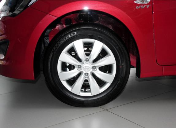 瑞纳 2014款 1.4L 手动时尚型GS 其他细节类   前轮