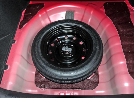 瑞纳 2014款 1.4L 手动时尚型GS 其他细节类   备胎