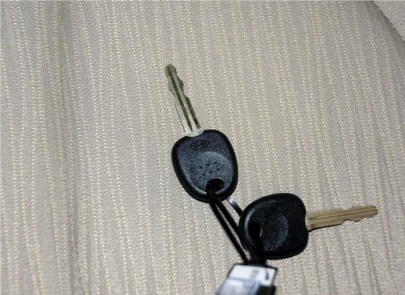 瑞纳 2014款 1.4L 手动时尚型GS 其他细节类   钥匙