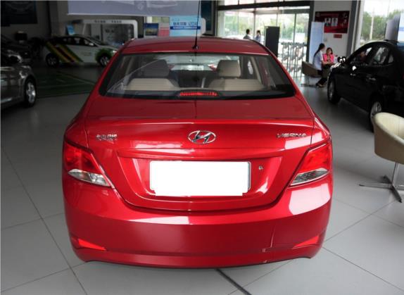 瑞纳 2014款 1.4L 手动时尚型GS 外观   正后