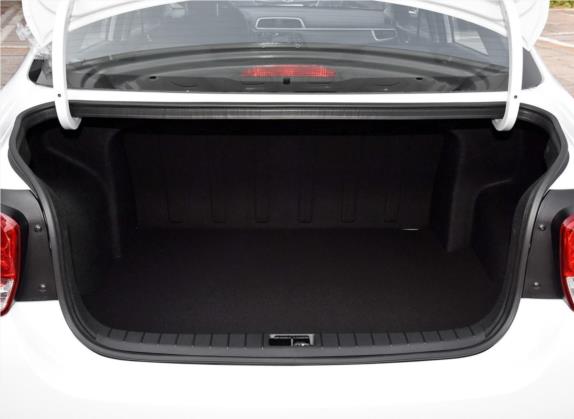 瑞纳 2017款 1.4L 手动焕彩天窗版 国V 车厢座椅   后备厢