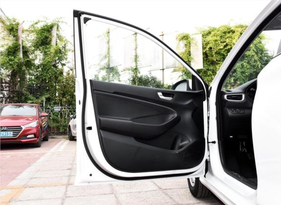 瑞纳 2017款 1.4L 手动焕彩天窗版 国V 车厢座椅   前门板