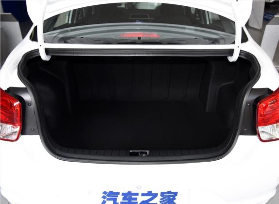 瑞纳 2017款 1.4L 自动跃享版 国V 车厢座椅   后备厢