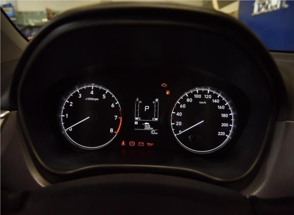 瑞纳 2017款 1.4L 自动跃享版 国VI 中控类   仪表盘