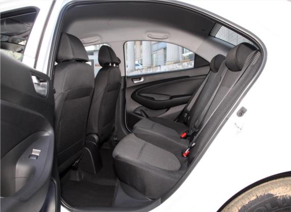 瑞纳 2020款 1.4L 手动GL焕新版 车厢座椅   后排空间