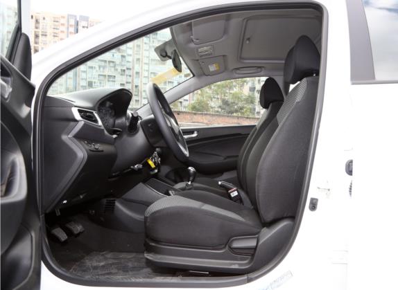 瑞纳 2020款 1.4L 手动GLS焕彩天窗版 车厢座椅   前排空间