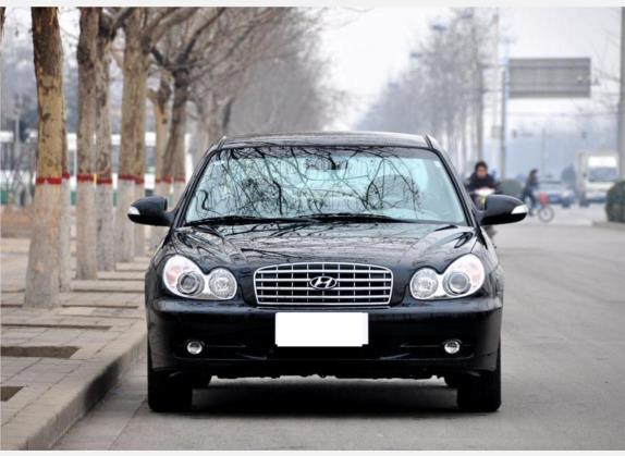 索纳塔 2008款 2.0L 手动贵雅版 外观   正前