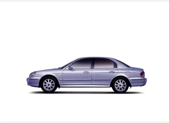 索纳塔 2008款 2.0L 手动贵雅版 外观   正侧