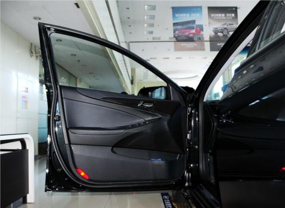 索纳塔 2013款 2.0L 自动至尊版 车厢座椅   前门板