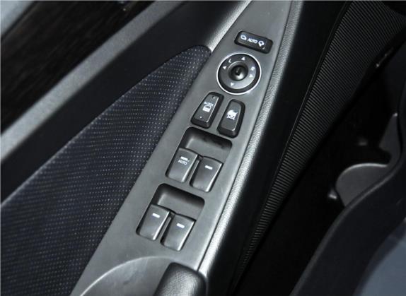 索纳塔 2013款 2.4L 自动顶级版 国V 车厢座椅   门窗控制