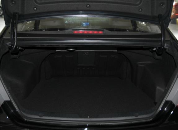 索纳塔 2014款 2.4L 自动顶级版 国IV 车厢座椅   后备厢