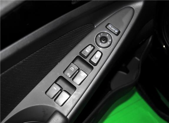 索纳塔 2014款 2.4L 自动顶级版 国IV 车厢座椅   门窗控制