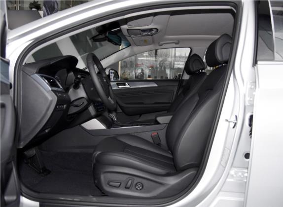 索纳塔 2015款 2.4L TOP旗舰型 车厢座椅   前排空间