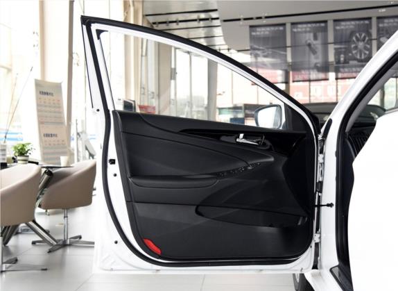 索纳塔 2015款 经典 2.0L 自动豪华版 车厢座椅   前门板