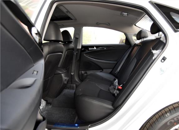 索纳塔 2015款 经典 2.4L 自动领先版 国IV 车厢座椅   后排空间