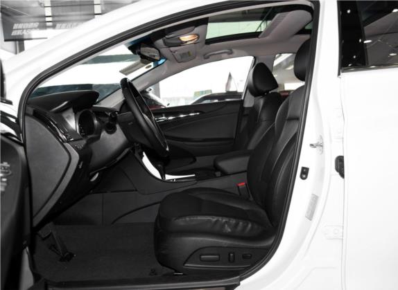 索纳塔 2015款 经典 2.4L 自动豪华版 国V 车厢座椅   前排空间