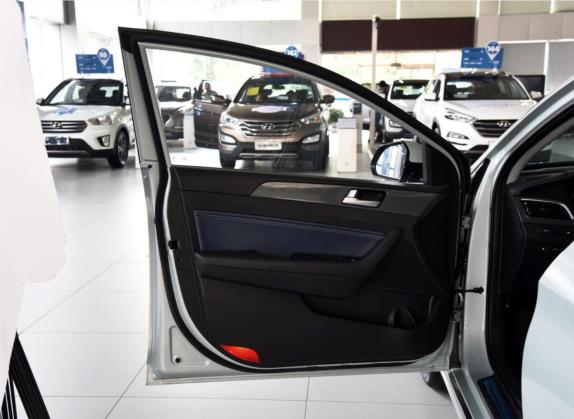 索纳塔 2016款 2.0L hybrid HL豪华型 车厢座椅   前门板
