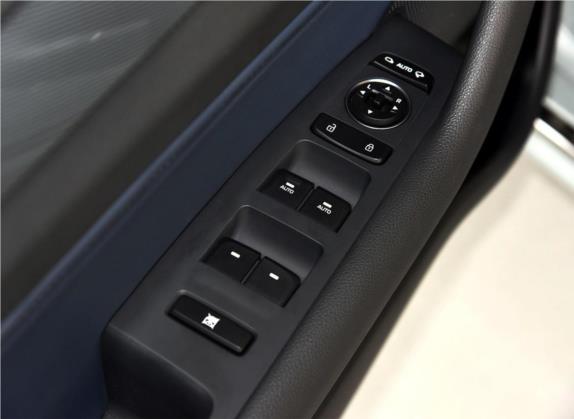 索纳塔 2016款 2.0L hybrid HL豪华型 车厢座椅   门窗控制