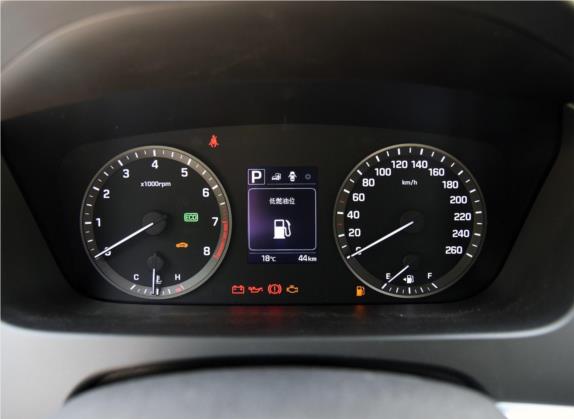 索纳塔 2017款 2.0L GLS智能型 中控类   仪表盘