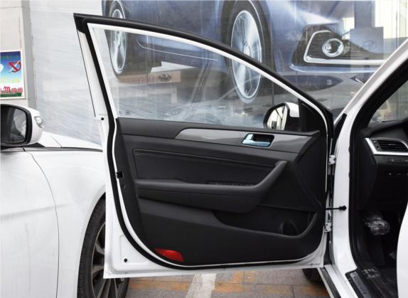 索纳塔 2017款 1.6T GS时尚型 车厢座椅   前门板