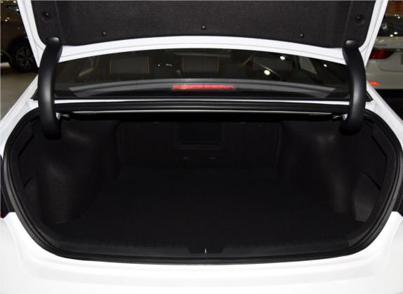 索纳塔 2017款 1.6T GLS智能型 车厢座椅   后备厢