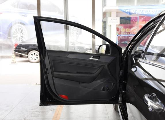 索纳塔 2017款 2.4L LUX尊享型 车厢座椅   前门板
