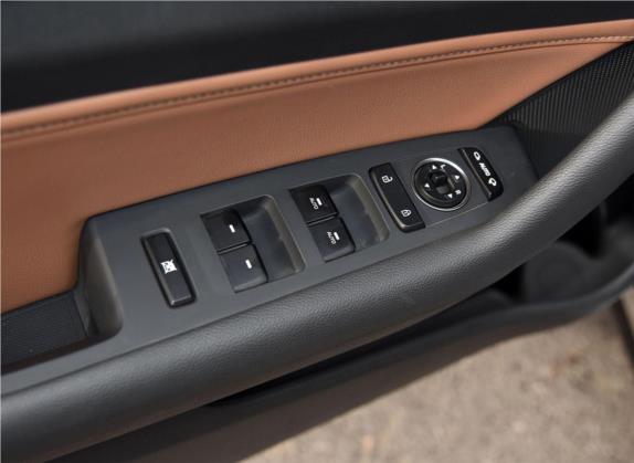 索纳塔 2017款 2.4L TOP旗舰型 车厢座椅   门窗控制