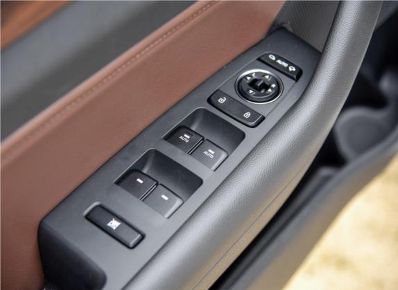 索纳塔 2018款 2.0T TOP旗舰型 国V 车厢座椅   门窗控制
