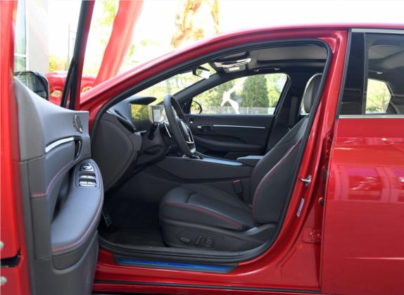 索纳塔 2020款 380TGDi 自动TOP旗舰版 车厢座椅   前排空间