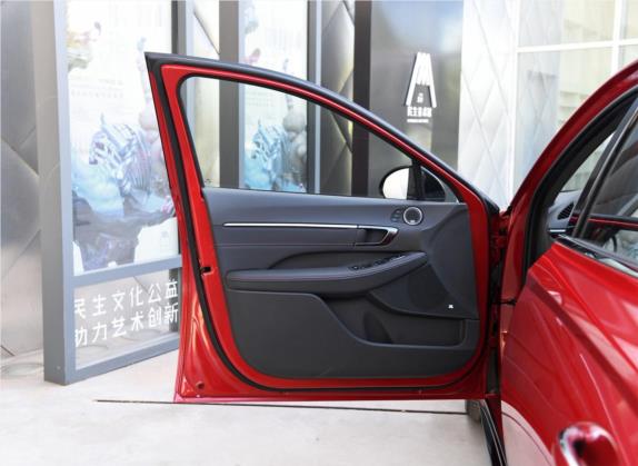 索纳塔 2020款 380TGDi 自动TOP旗舰版 车厢座椅   前门板
