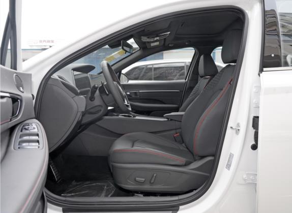 索纳塔 2020款 380TGDi 自动GS智享版 车厢座椅   前排空间