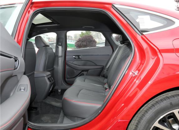 索纳塔 2020款 改款 380TGDi 自动GS智享版 车厢座椅   后排空间