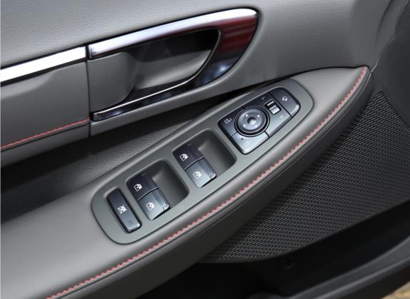 索纳塔 2020款 改款 380TGDi 自动GS智享版 车厢座椅   门窗控制