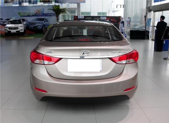 朗动 2012款 1.6L 手动时尚型 外观   正后