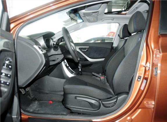 朗动 2012款 1.6L 手动领先型 车厢座椅   前排空间