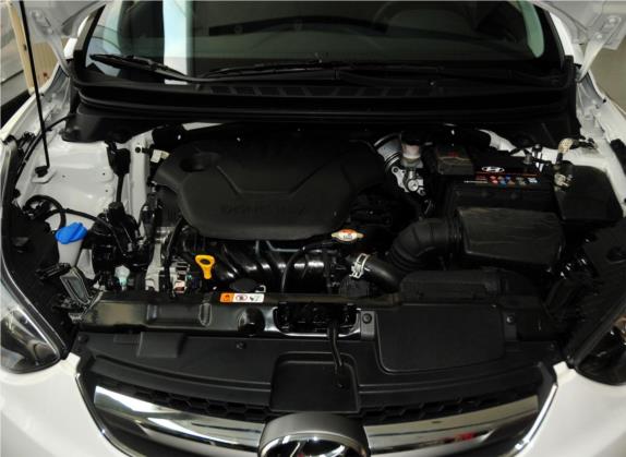 朗动 2015款 1.6L 手动时尚型 其他细节类   发动机舱