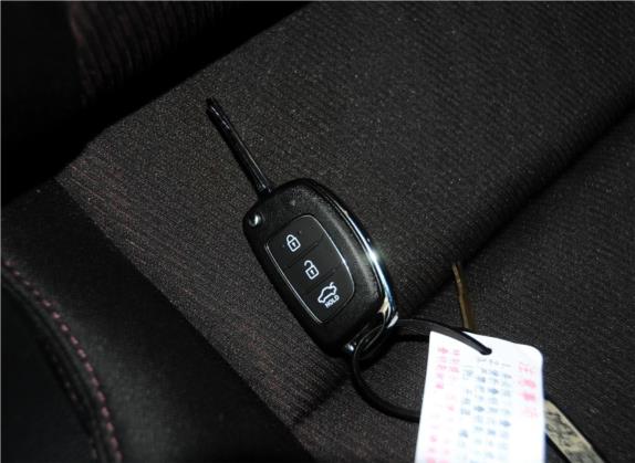 朗动 2015款 1.6L 手动时尚型 其他细节类   钥匙