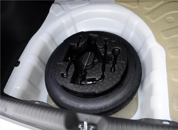 朗动 2015款 1.6L 手动领先型 其他细节类   备胎