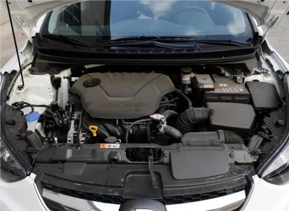 朗动 2015款 1.6L 手动领先型 其他细节类   发动机舱