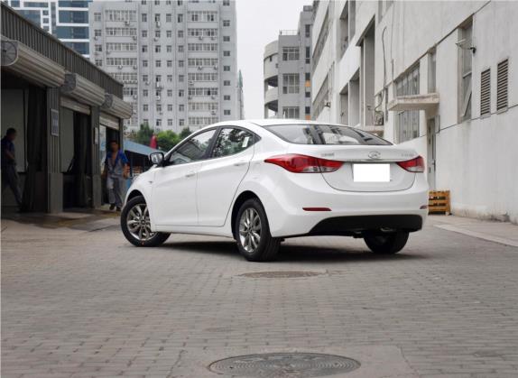 朗动 2016款 1.6L 手动时尚型 外观   斜后